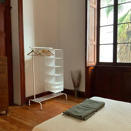 Comfortable In Historic Casa Quesada Shared House *
