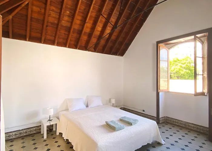 Comfortable In Historic Casa Quesada Shared House 宾馆