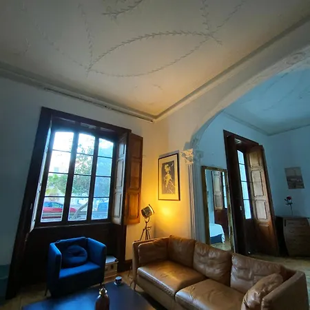 Comfortable In Historic Casa Quesada Shared House Kro Las Palmas de Gran Canaria