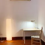 Comfortable In Historic Casa Quesada Shared House Πανδοχείο *