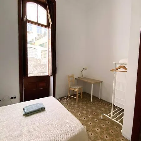 イン Comfortable In Historic Casa Quesada Shared House