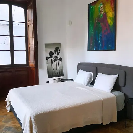 Comfortable In Historic Casa Quesada Shared House イン