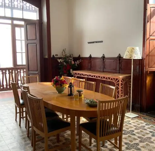 Penzion Comfortable In Historic Casa Quesada Shared House